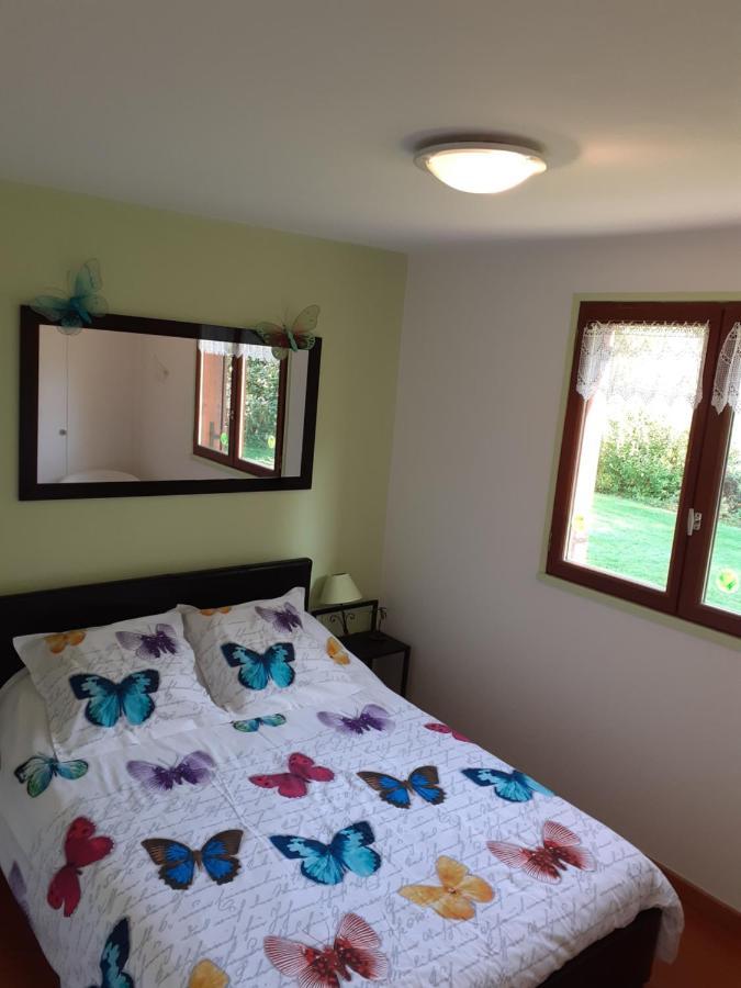 Bed and Breakfast Chez Christine Noyal-Pontivy Экстерьер фото